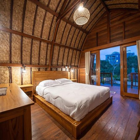 Hotel Lumbung Sari Uluwatu Esterno foto