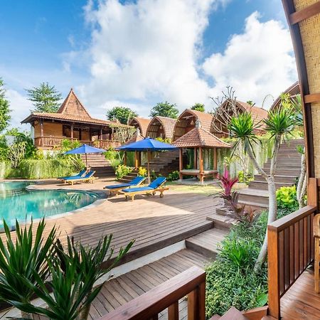 Hotel Lumbung Sari Uluwatu Esterno foto